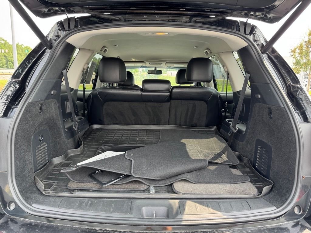 Used 2019 Nissan Pathfinder SL FWD image 40