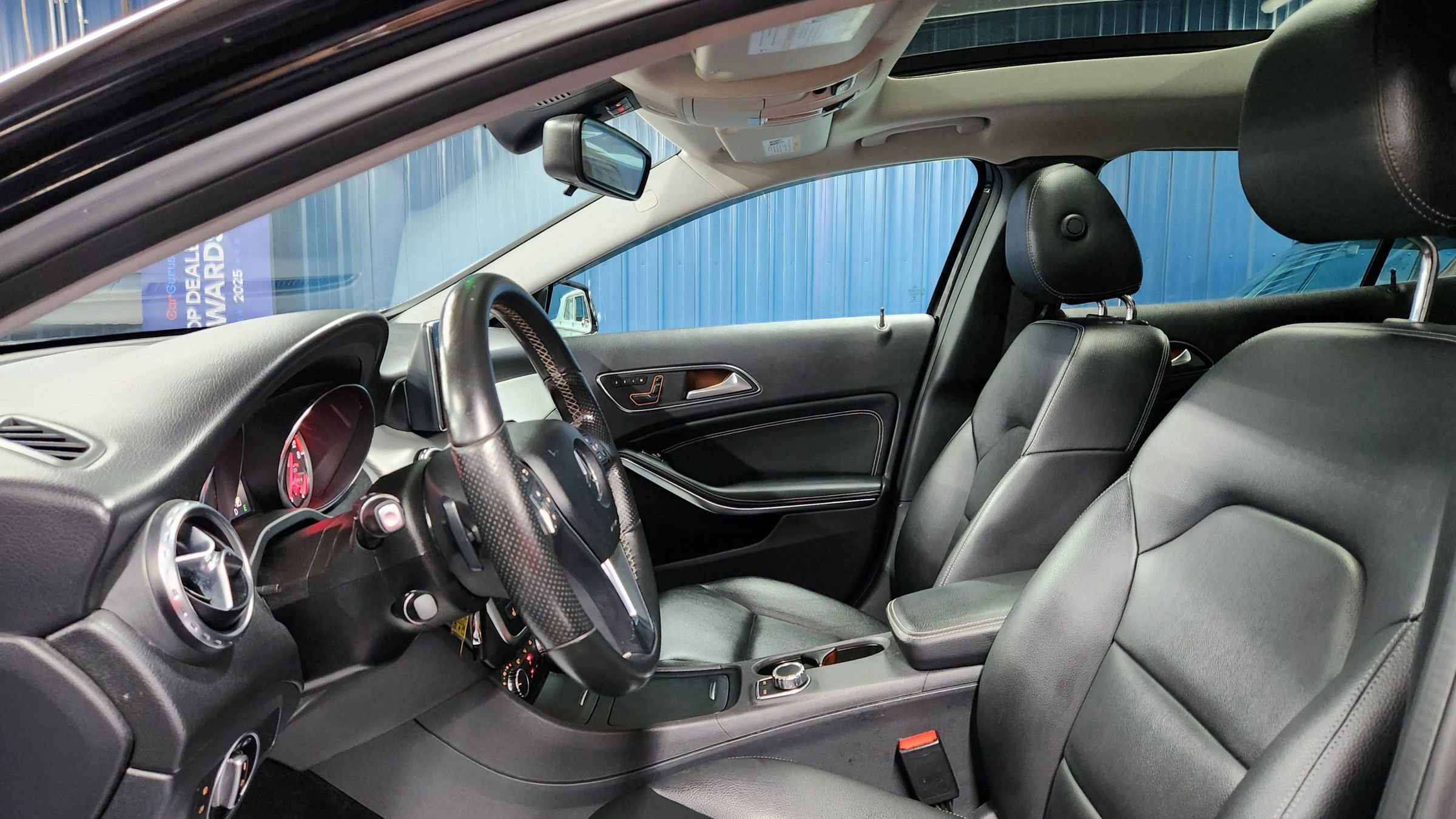 Used 2015 Mercedes-Benz GLA 250 4MATIC image 7