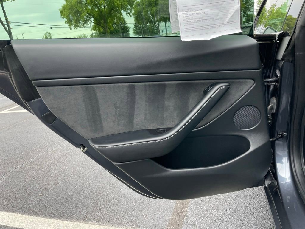 Used 2022 Tesla Model 3 Long Range AWD/4WD image 35