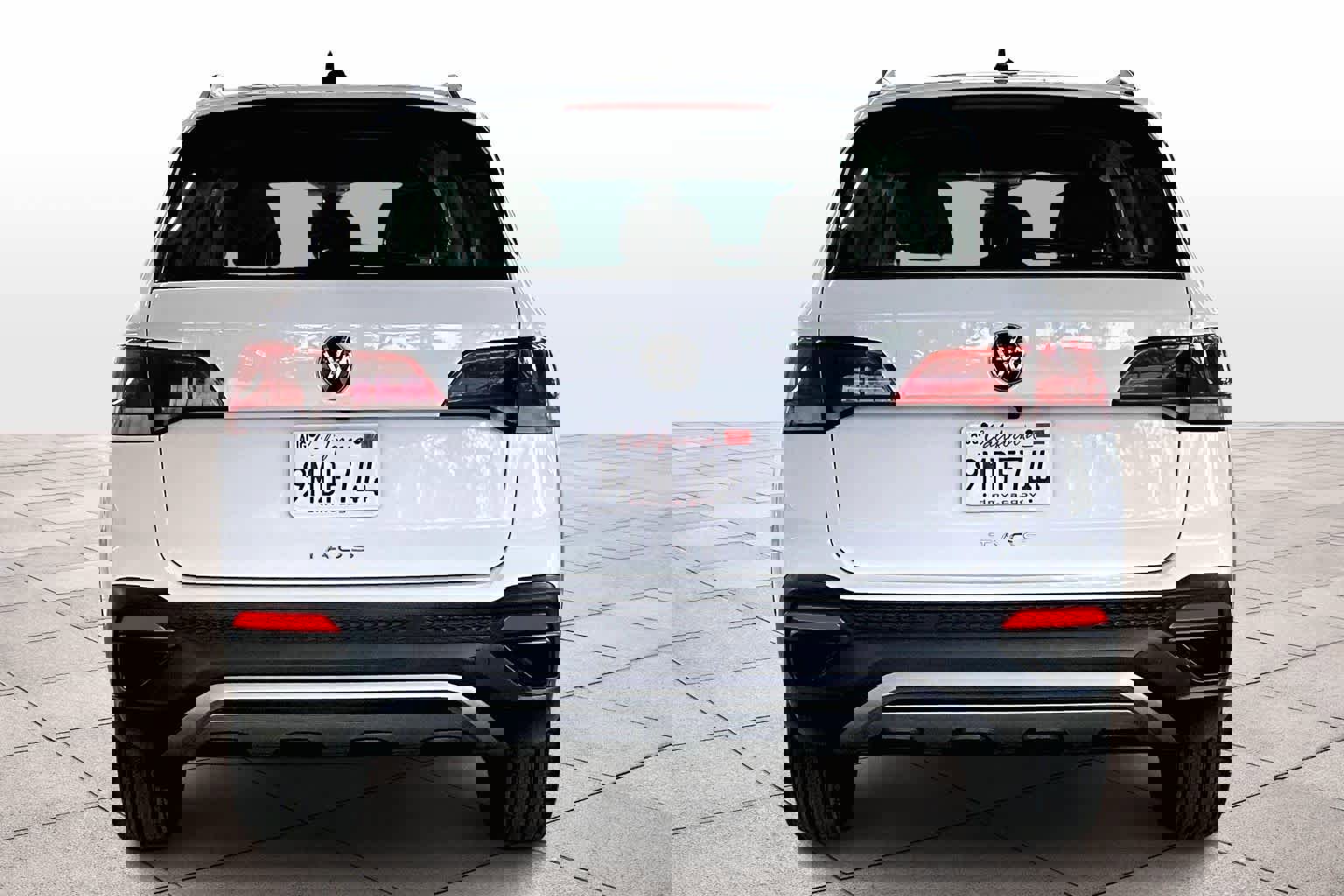 Used 2024 Volkswagen Taos S image 7