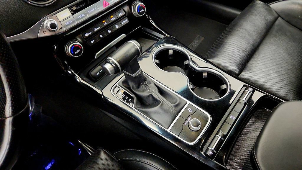 Used 2021 Kia Stinger GT-Line RWD image 15