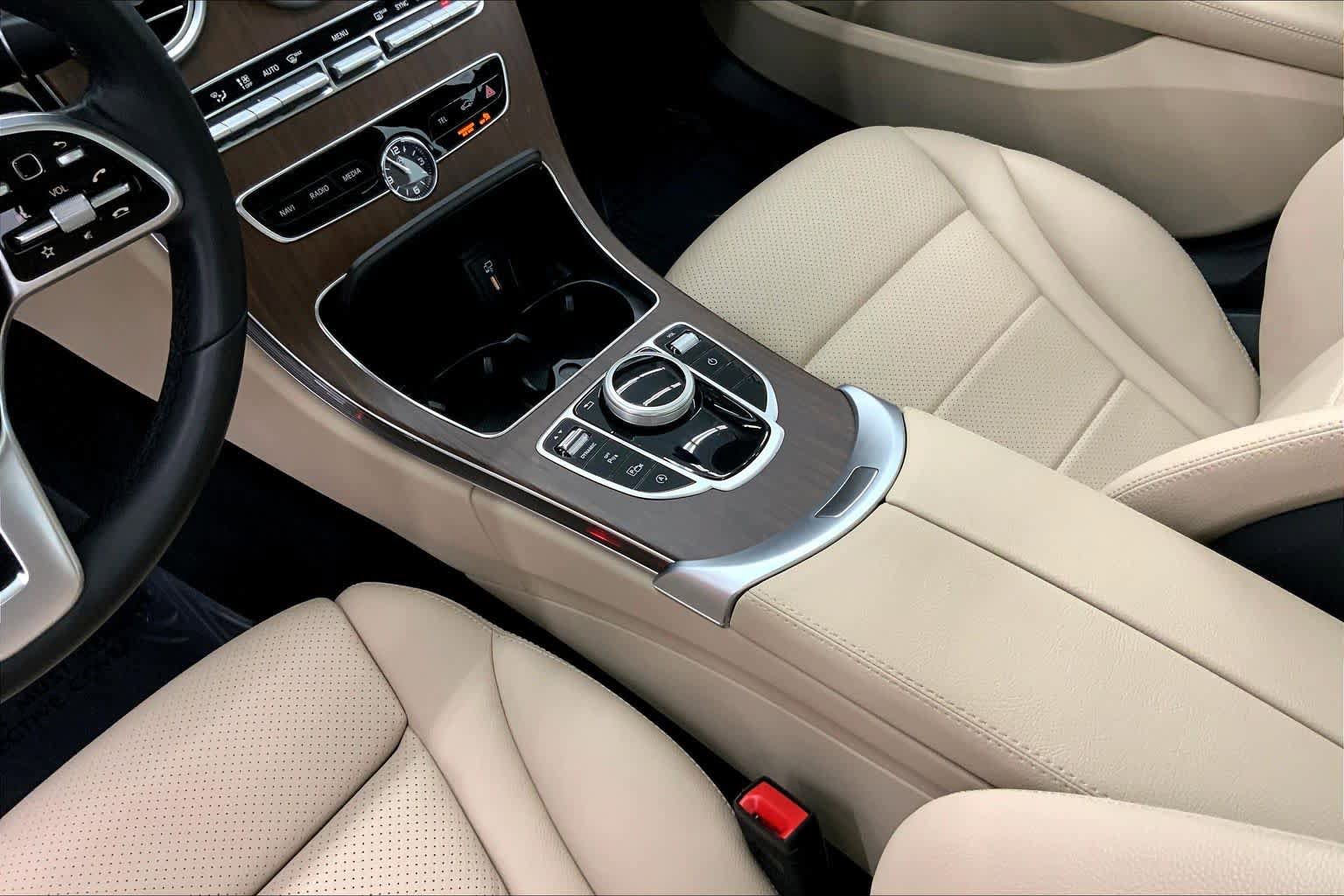 Used 2021 Mercedes-Benz C 300 Sedan image 26
