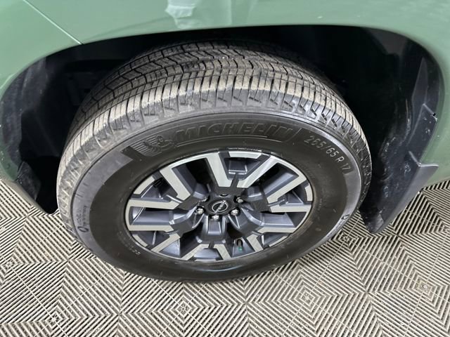 Used 2024 Nissan Frontier SL w/ Technology Package image 10