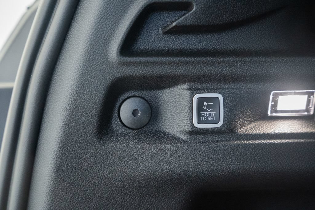 New 2026 Jeep Grand Cherokee L 4WD image 11
