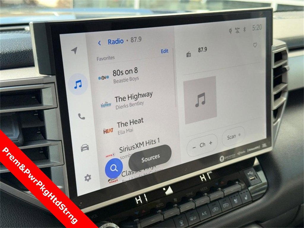 Used 2024 Toyota Tundra Limited image 24