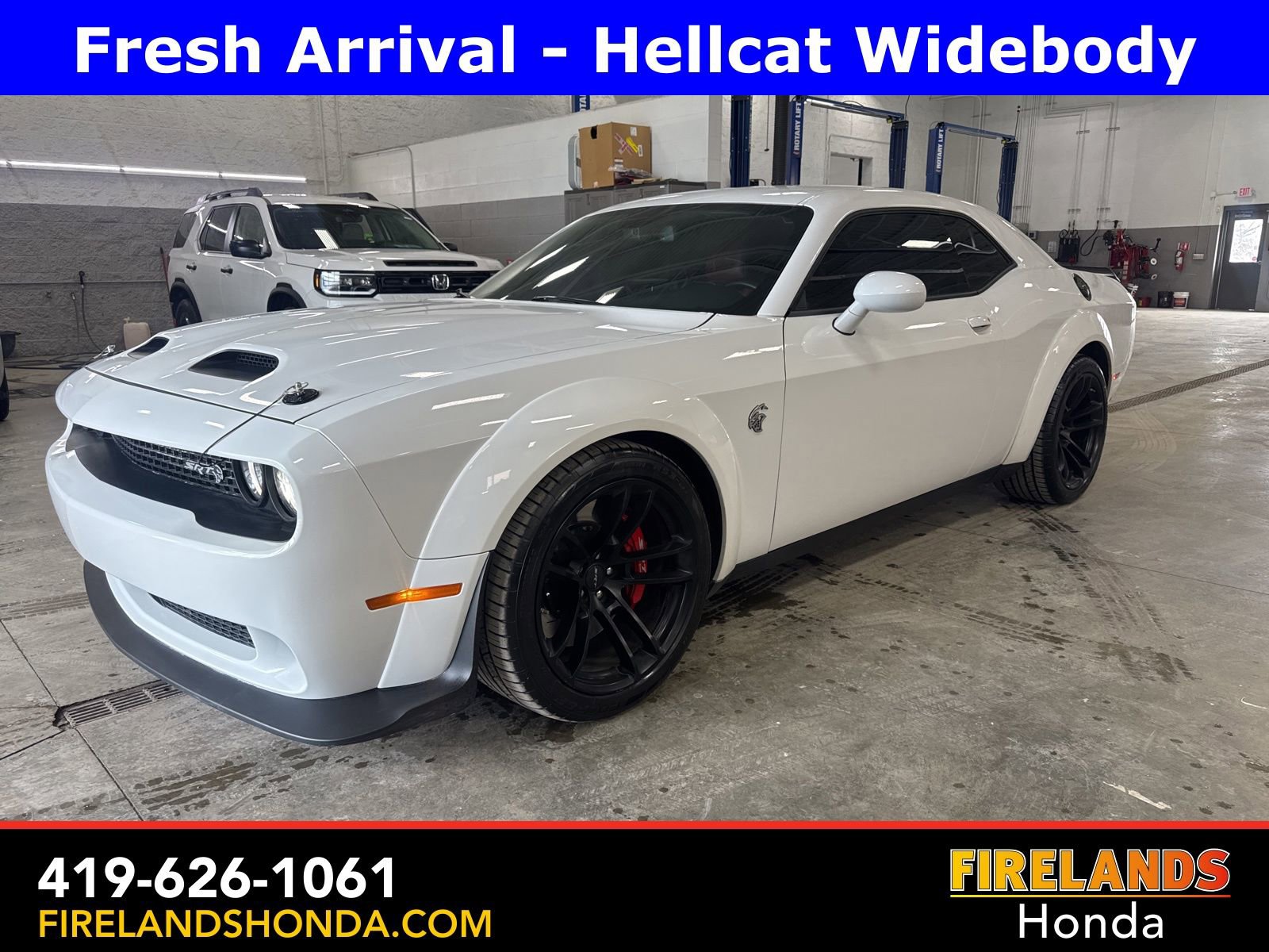 Used 2022 Dodge Challenger SRT Hellcat image 2