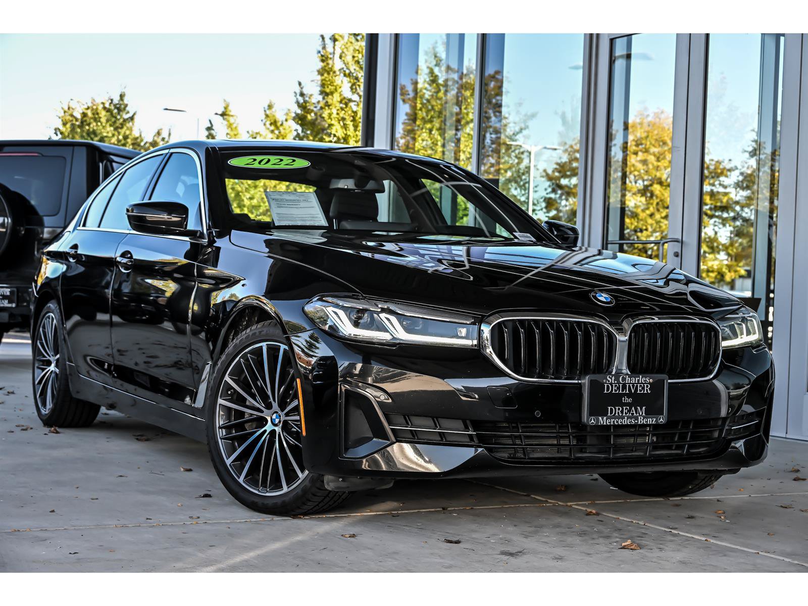 Used 2022 BMW 530i xDrive w/ Premium Package AWD/4WD image 1