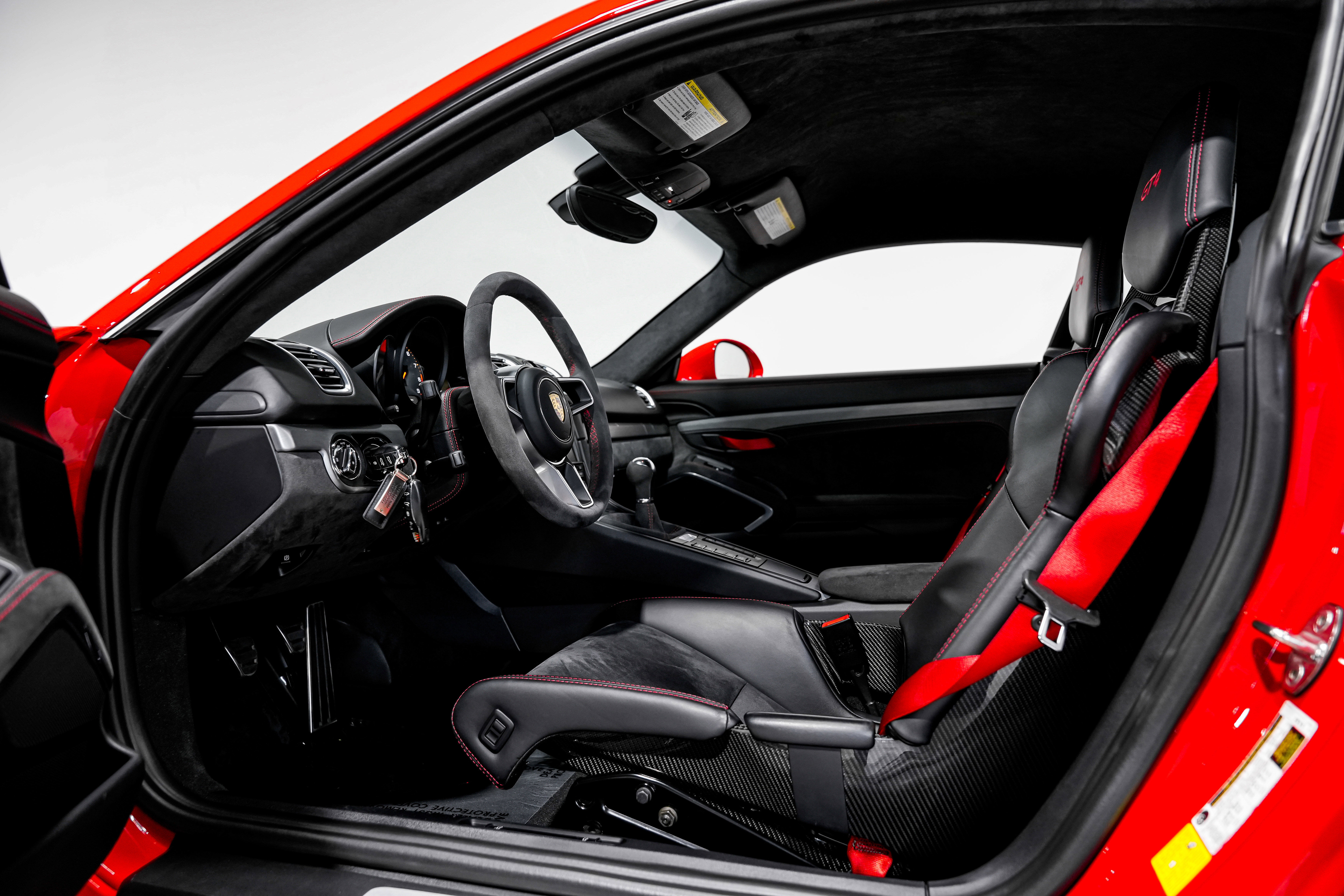 Used 2016 Porsche Cayman GT4 image 19