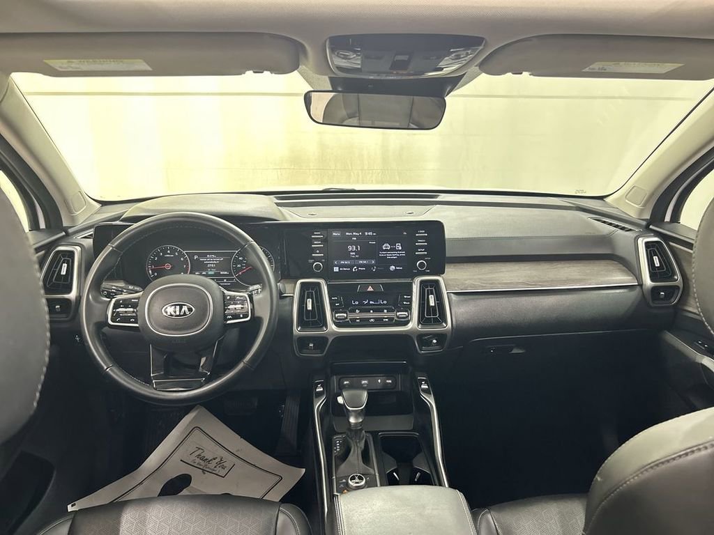 Used 2021 Kia Sorento EX w/ Panoramic Sunroof Package AWD/4WD image 18
