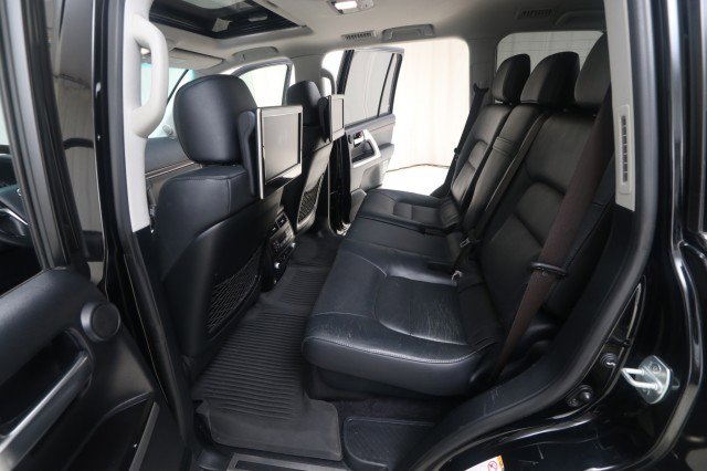 Used 2016 Toyota Land Cruiser AWD/4WD image 44