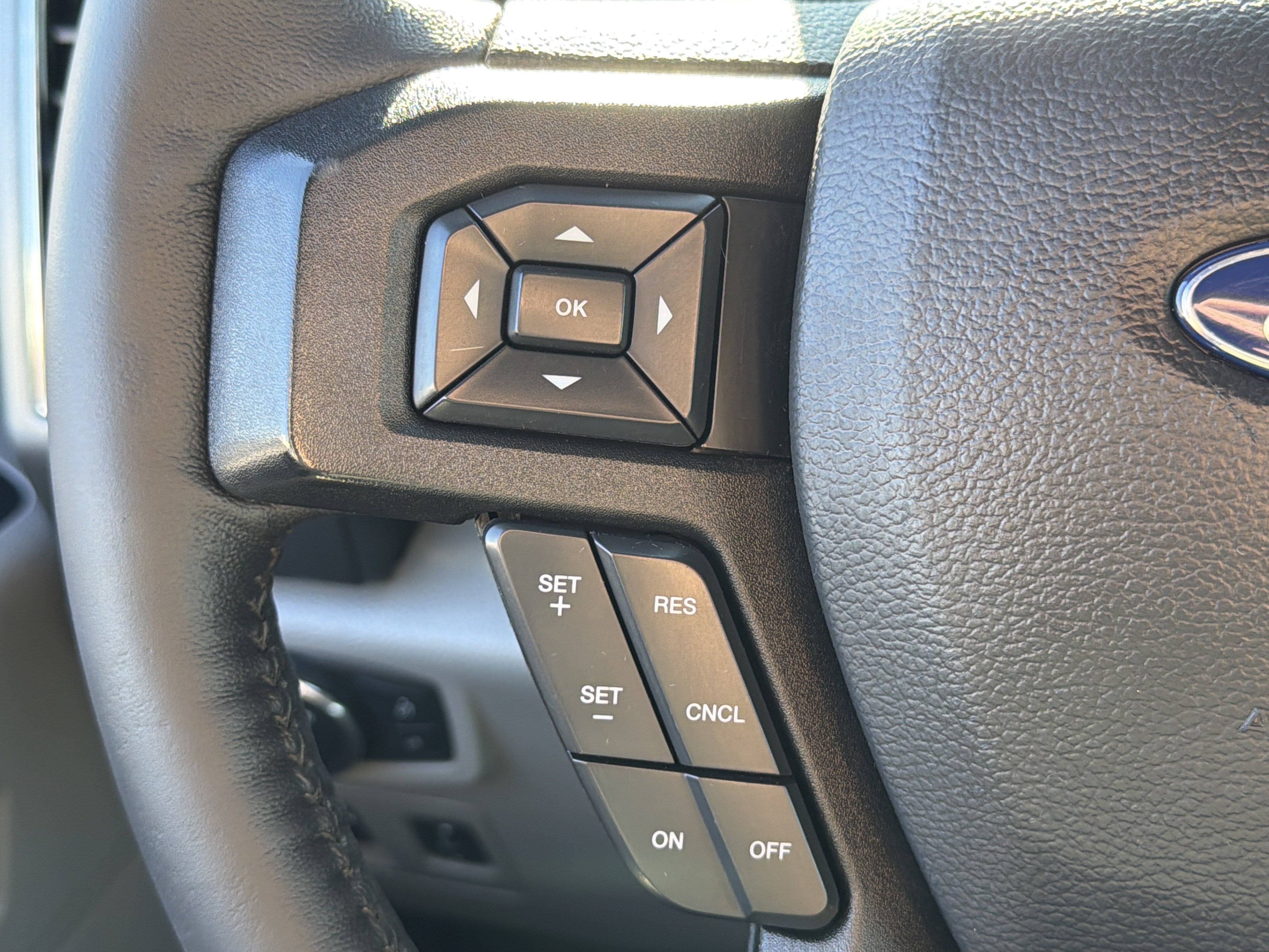 Used 2018 Ford F150 XLT w/ Equipment Group 301A Mid AWD/4WD image 17