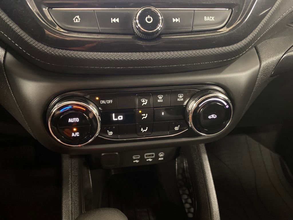 Used 2023 Chevrolet TrailBlazer LT w/ Convenience Package AWD/4WD image 40