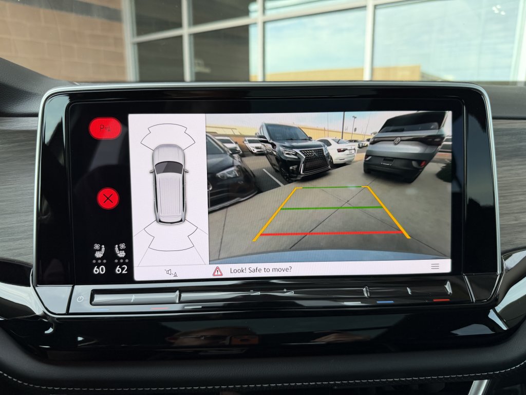 Used 2024 Volkswagen Atlas SEL AWD/4WD image 21