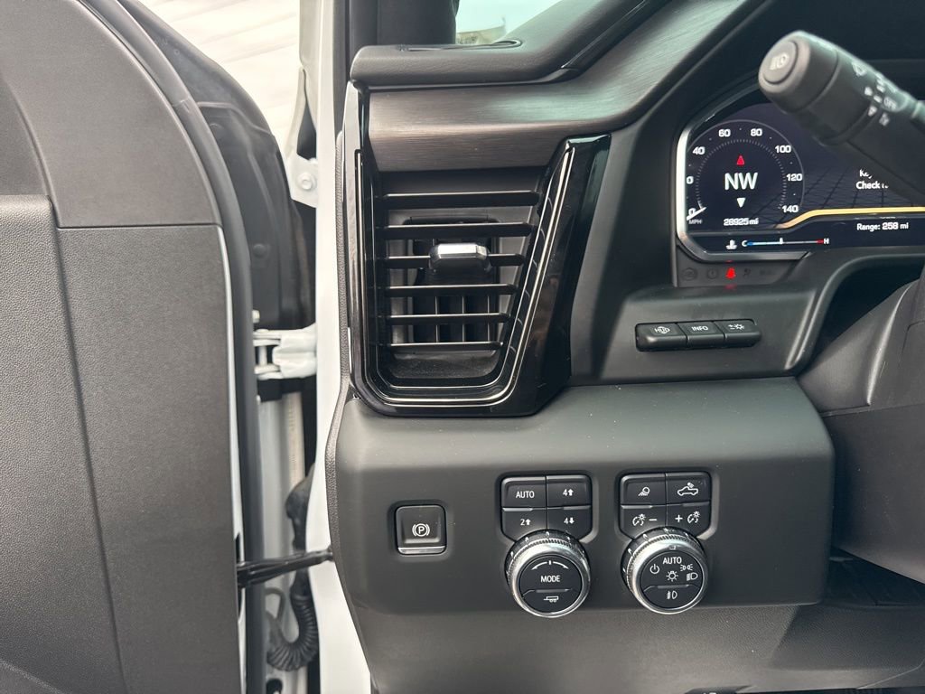 Used 2024 GMC Sierra 1500 AT4X w/ AT4X AEV Edition image 11