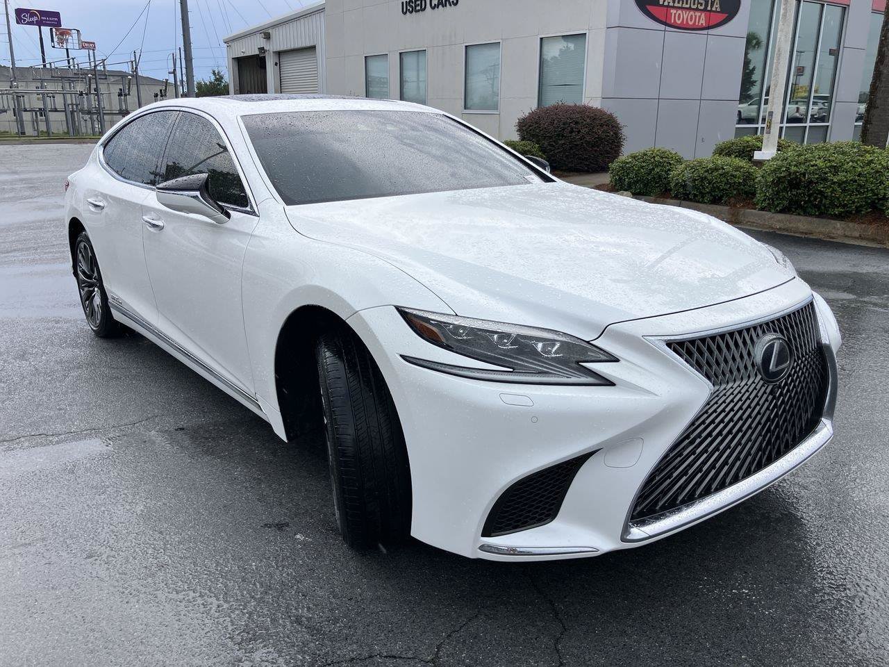Used 2018 Lexus LS 500h w/ Luxury Package RWD image 7