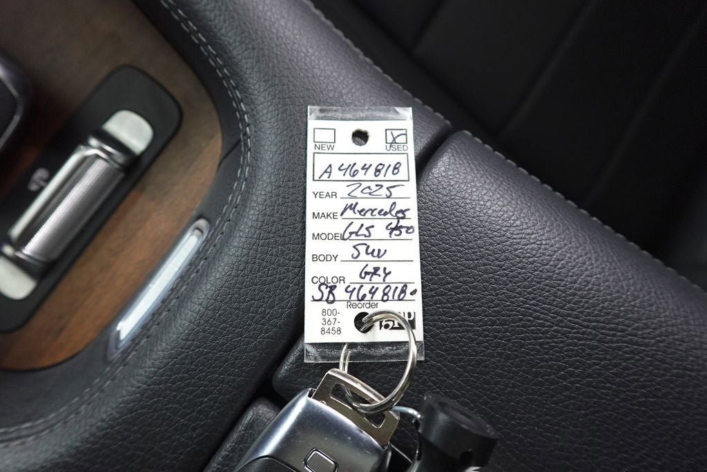 Used 2025 Mercedes-Benz GLS 450 4MATIC image 34
