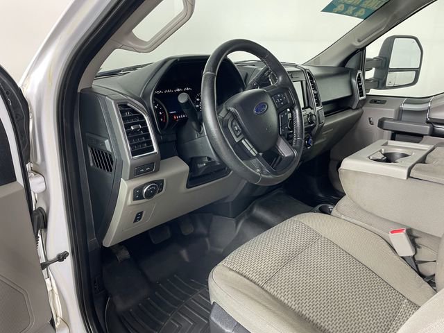 Used 2015 Ford F150 XLT w/ Equipment Group 302A Luxury image 3