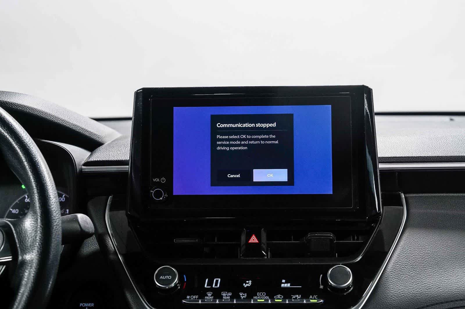 Certified 2024 Toyota Corolla Cross AWD Hybrid image 15