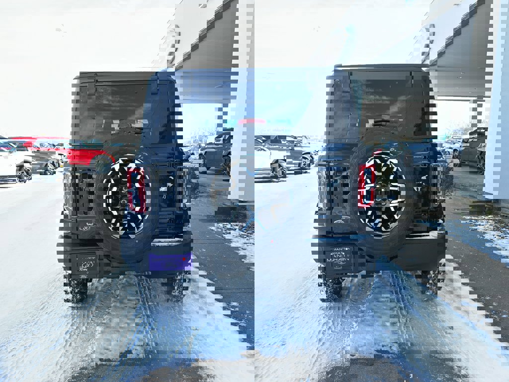 New 2025 Ford Bronco Outer Banks image 9