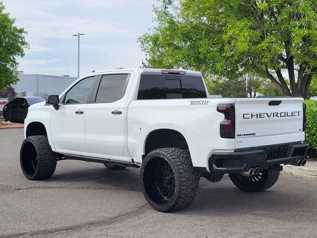 Used 2020 Chevrolet Silverado 1500 LT Trail Boss image 3