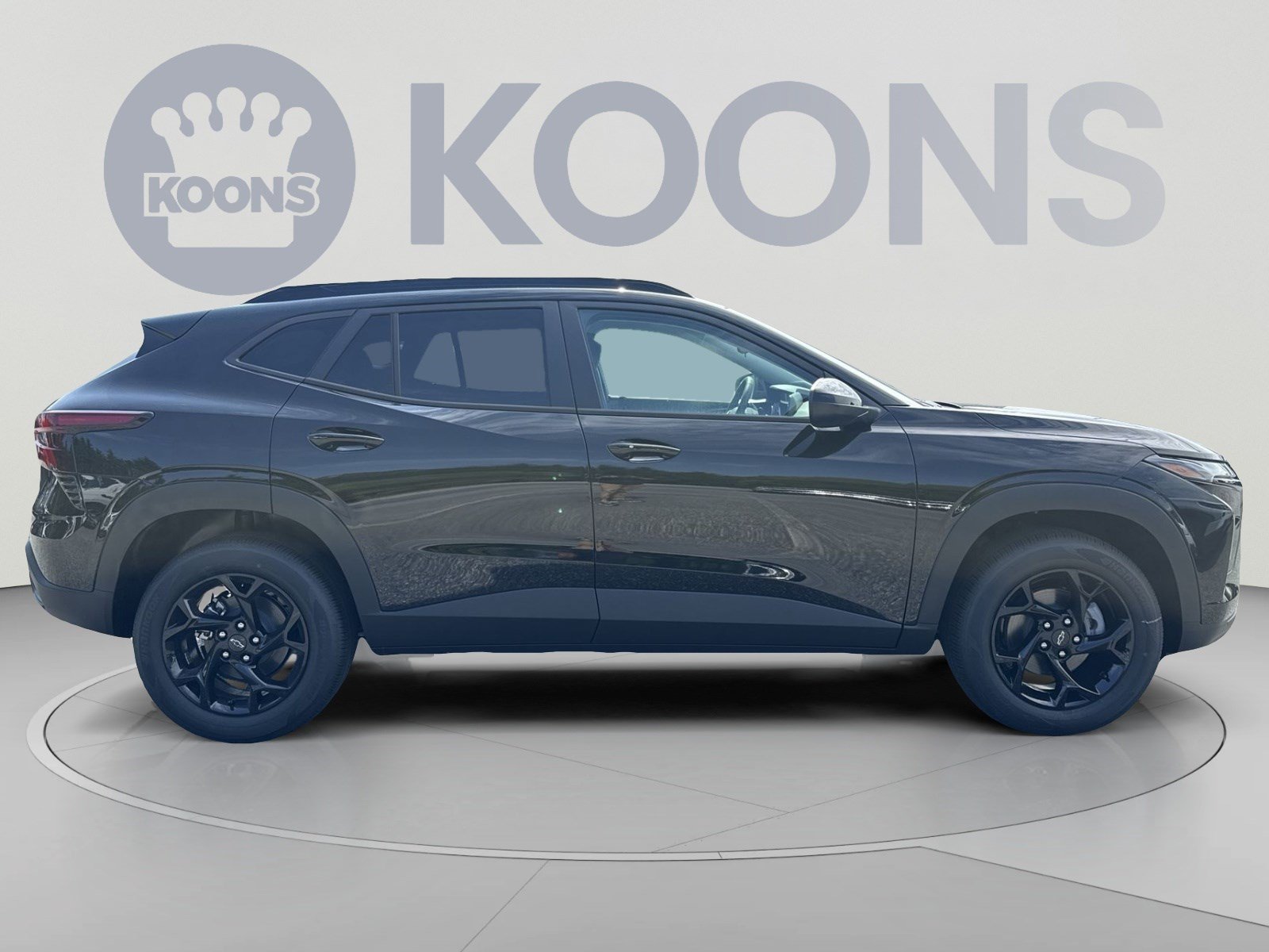 New 2026 Chevrolet Trax LT w/ Driver Confidence Package FWD image 5