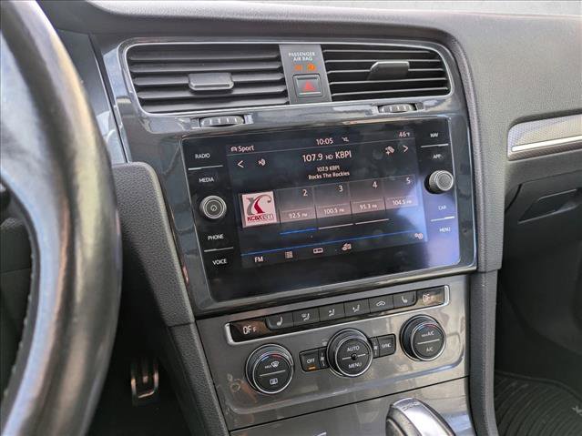 Used 2017 Volkswagen Golf Alltrack SEL image 12