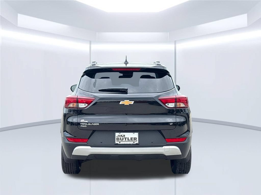 Used 2026 Chevrolet TrailBlazer LT w/ Convenience Package AWD/4WD image 12