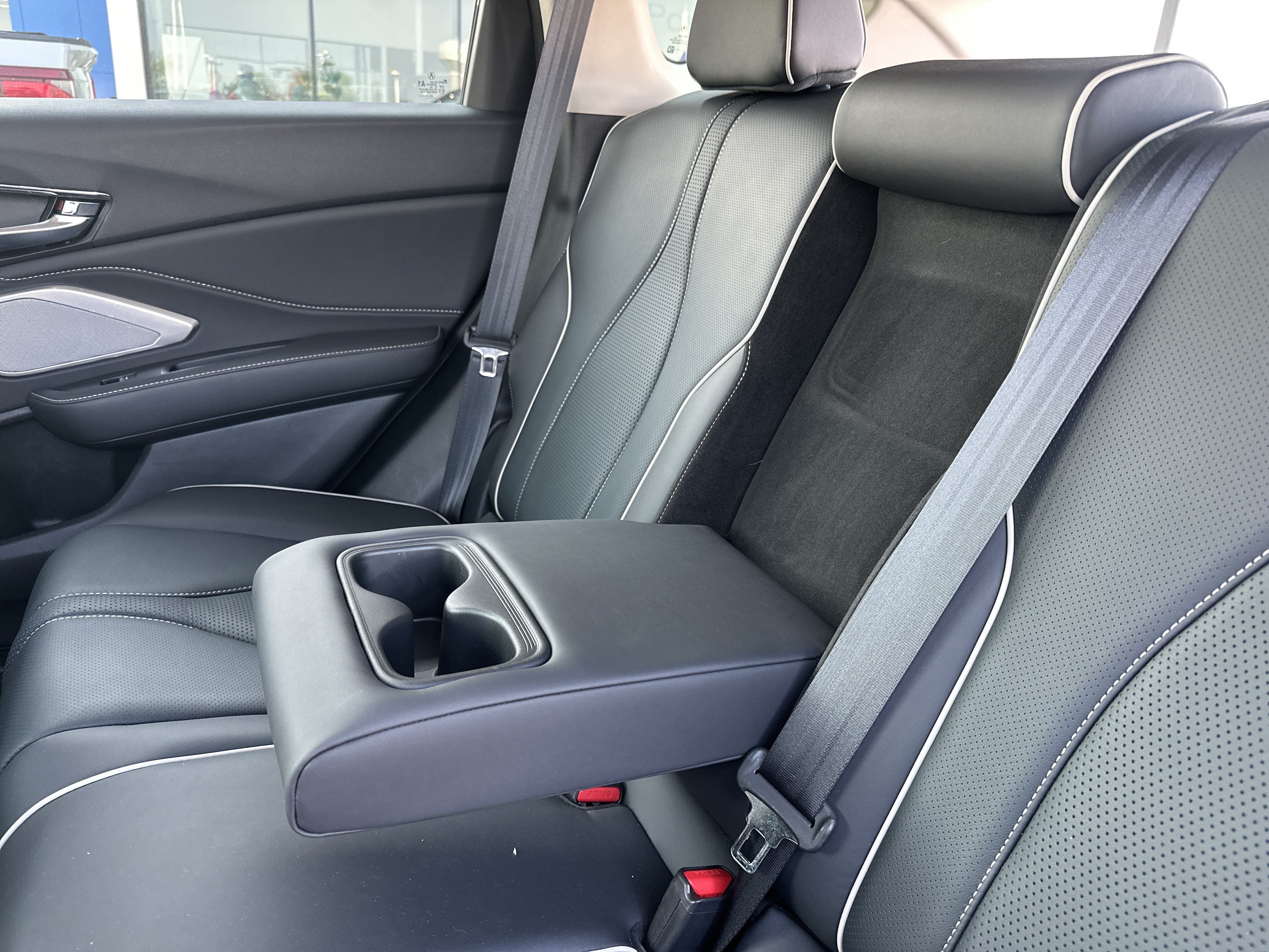 Used 2023 Acura RDX AWD w/ Advance Package image 30