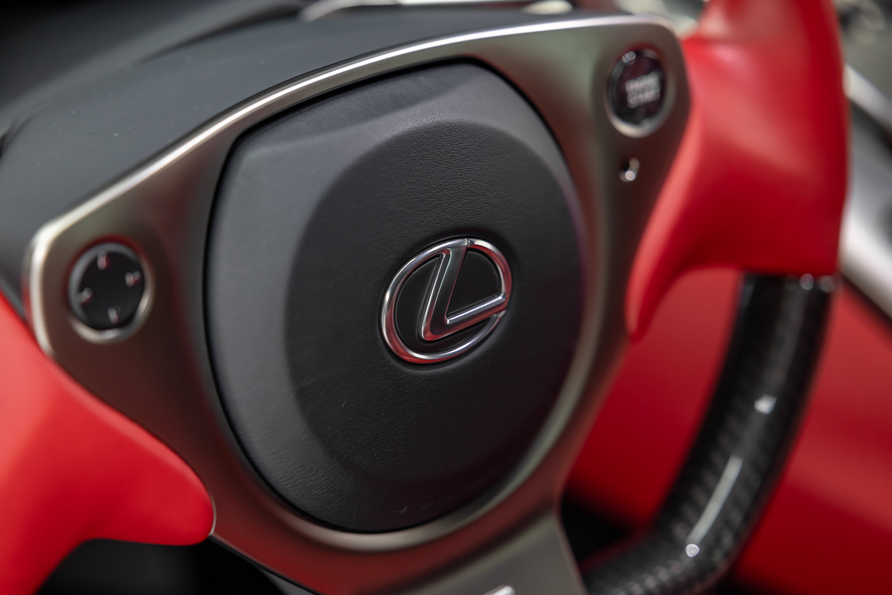 Used 2012 Lexus LFA RWD image 54
