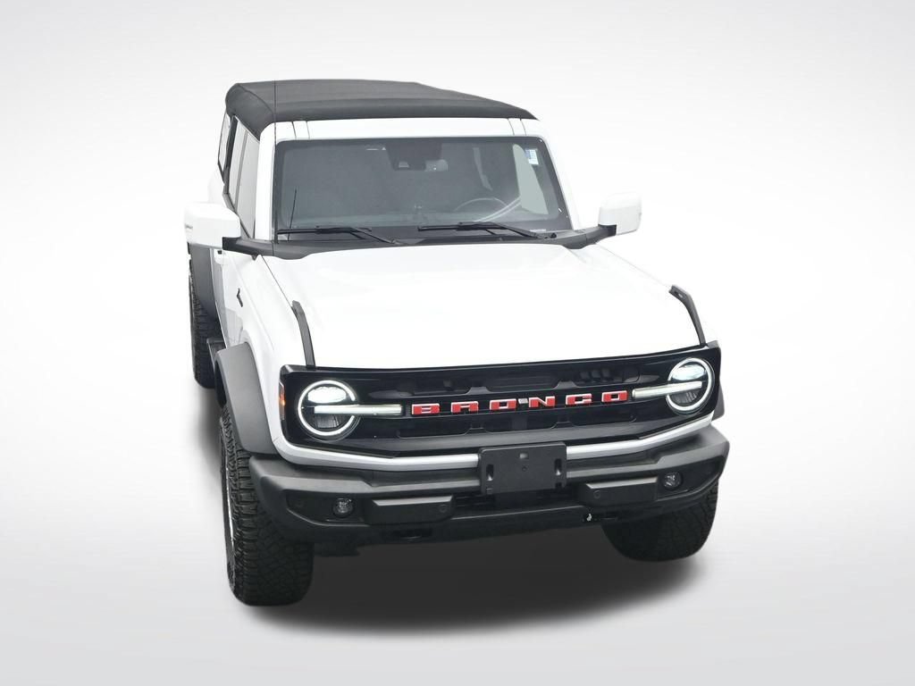 Used 2024 Ford Bronco Outer Banks w/ Sasquatch Package AWD/4WD image 25