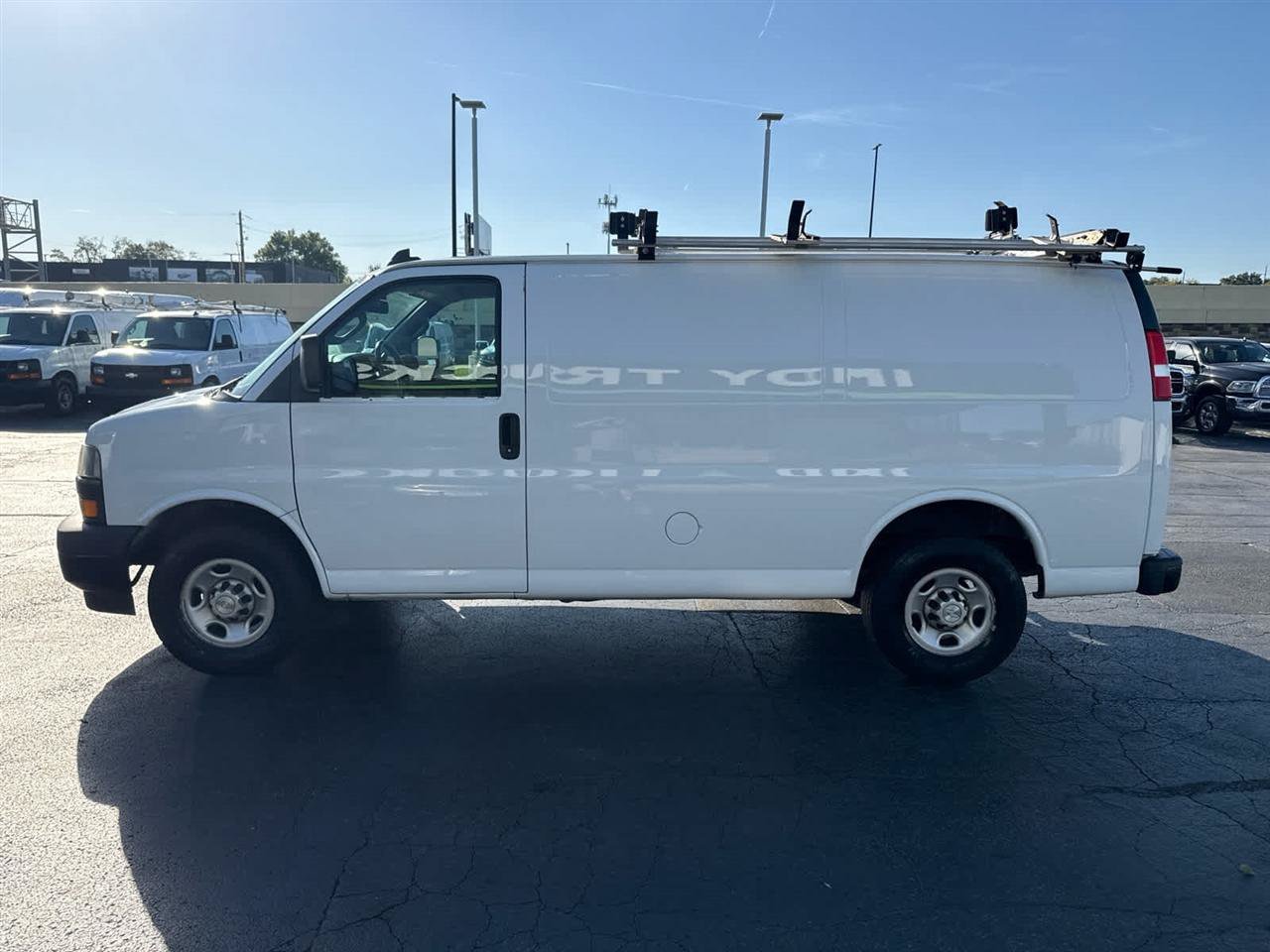 Used 2021 Chevrolet Express 2500 w/ Driver Convenience Package RWD image 5