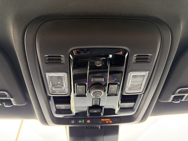 New 2026 Chevrolet Suburban High Country AWD/4WD image 20