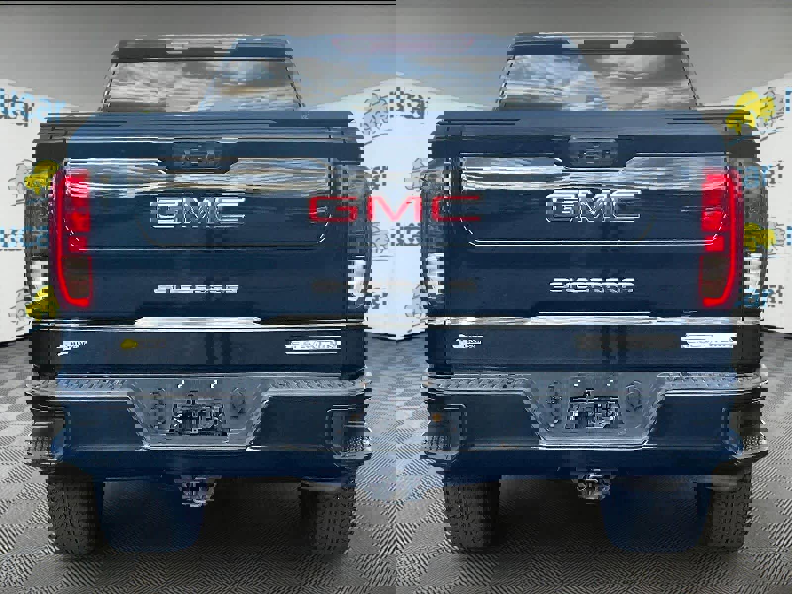 Used 2022 GMC Sierra 1500 Elevation image 5
