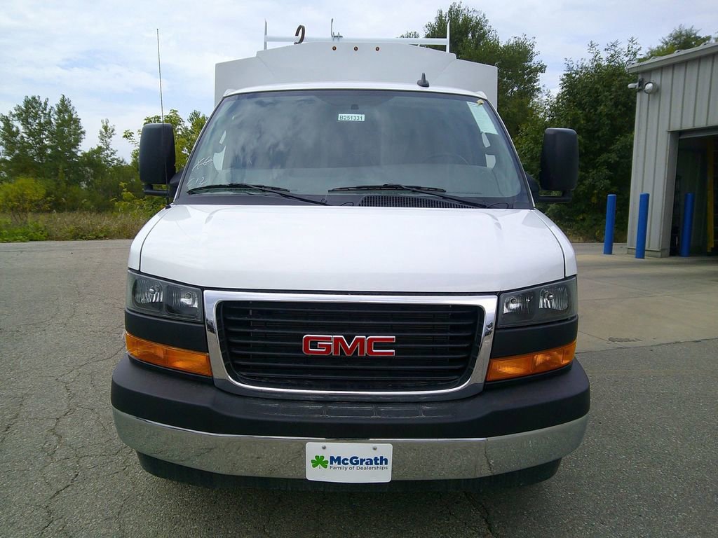 New 2025 GMC Savana 3500 w/ Power Convenience Package image 3