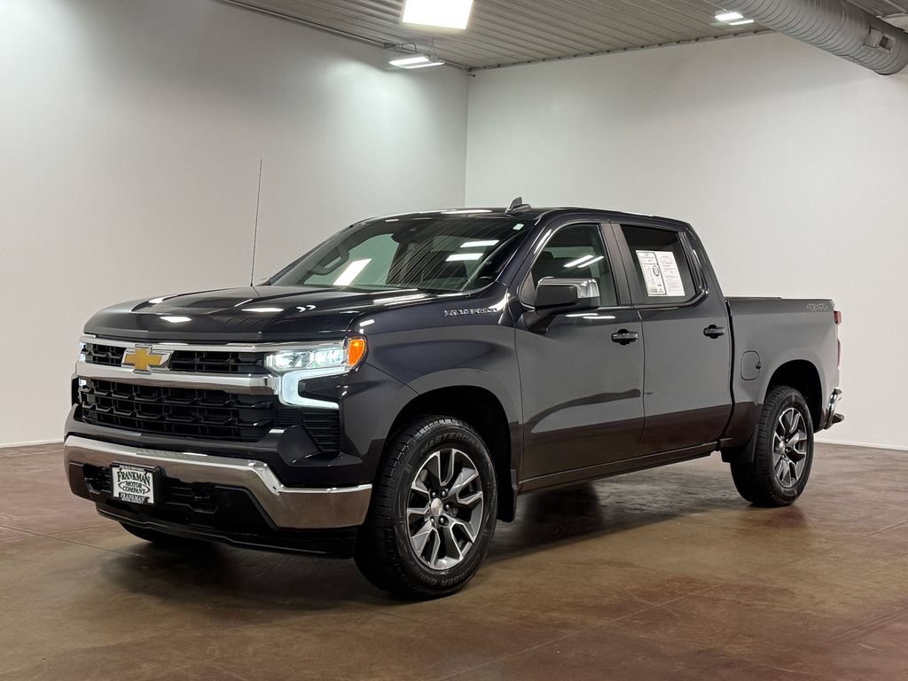 Used 2023 Chevrolet Silverado 1500 LT AWD/4WD image 29