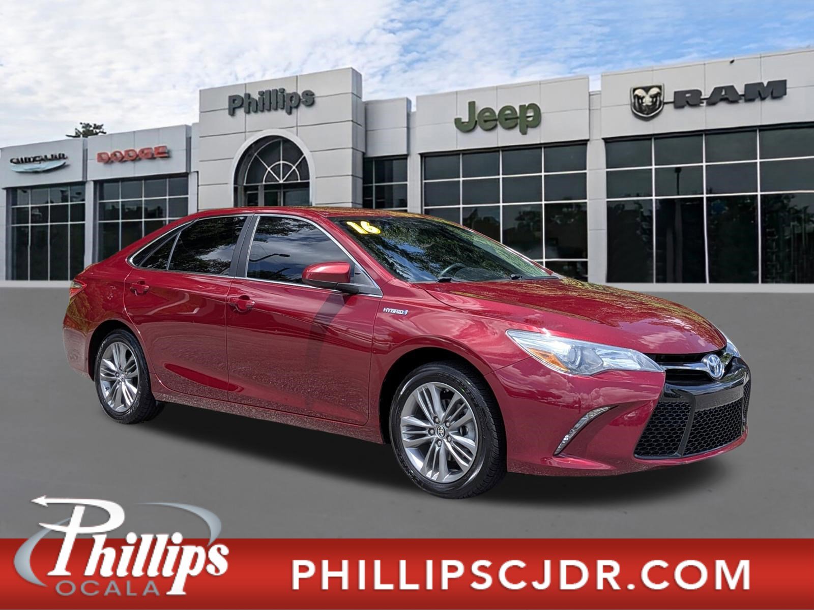Used 2016 Toyota Camry SE