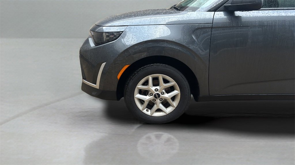 Used 2023 Kia Soul LX w/ Option Group 015 image 9