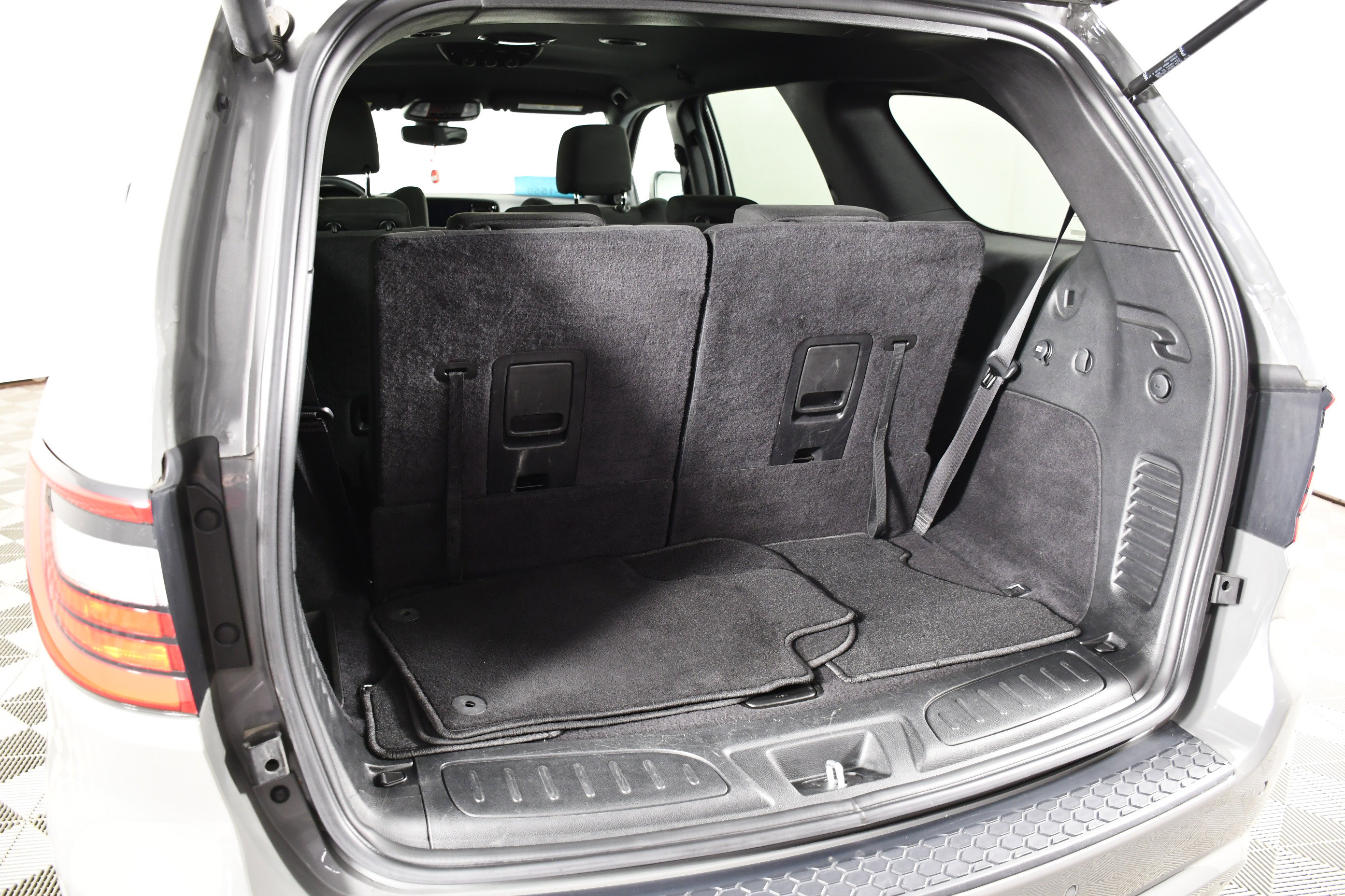 Used 2025 Dodge Durango GT image 38