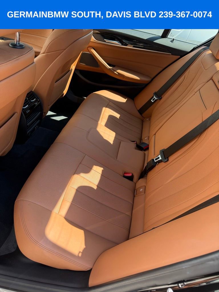 Certified 2022 BMW 530i xDrive AWD/4WD image 9