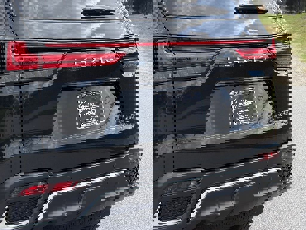 New 2026 Lexus LX 700h F Sport image 5