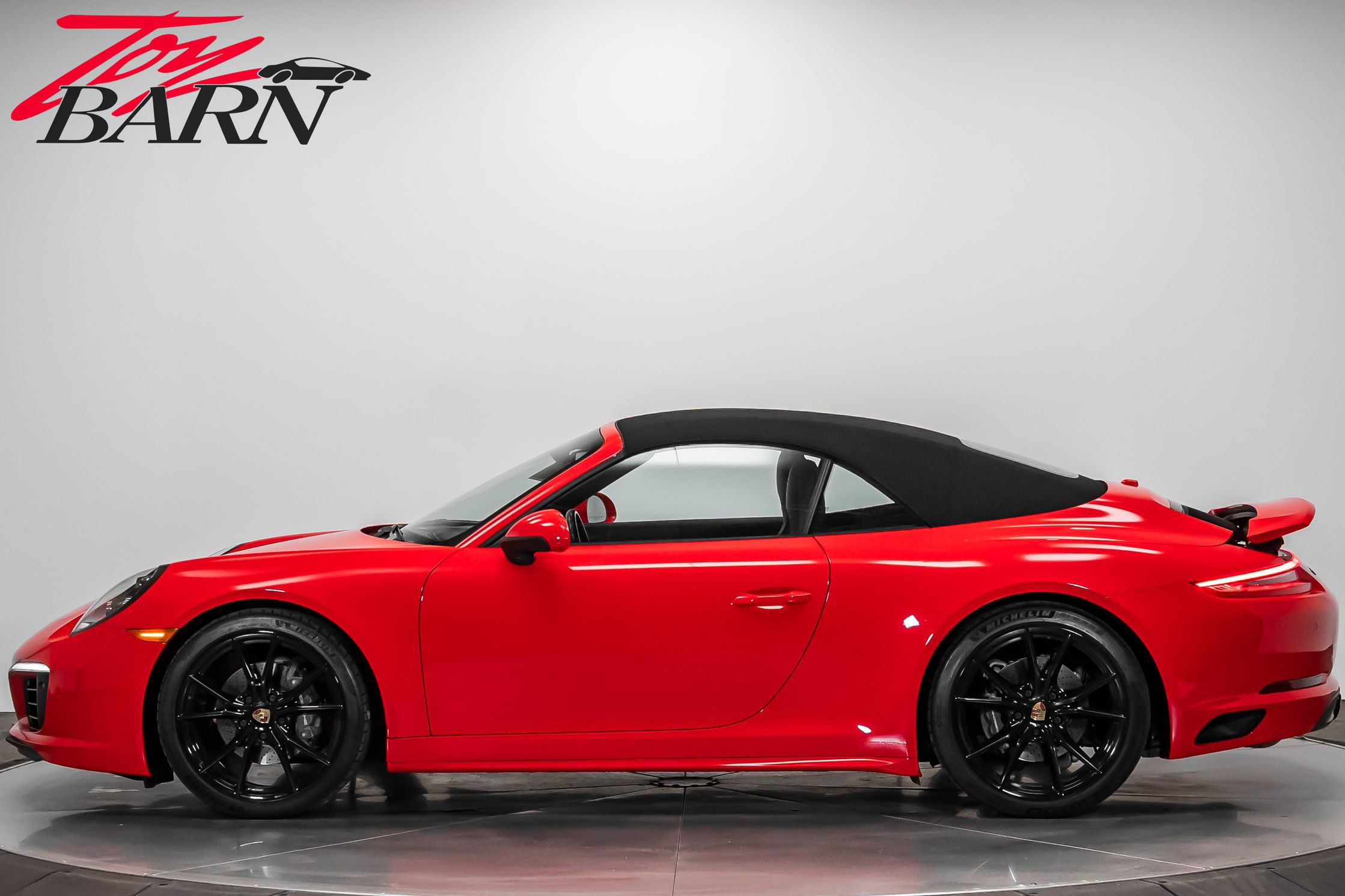 Used 2018 Porsche 911 Carrera image 10