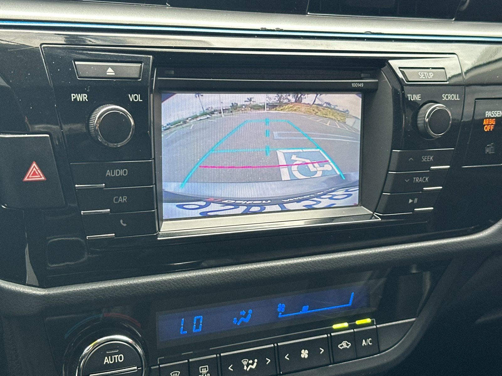 Used 2015 Toyota Corolla S image 17