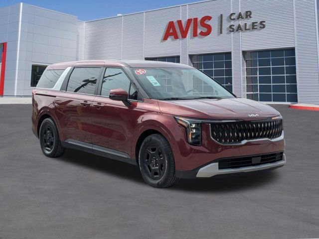 Used 2025 Kia Carnival FWD image 3
