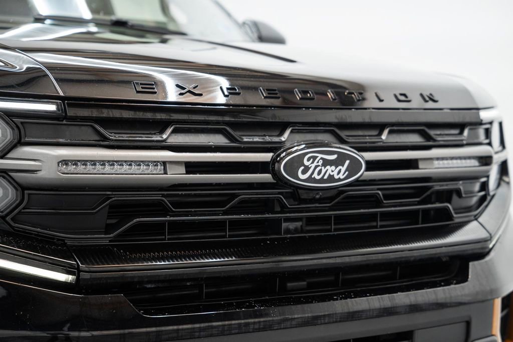 Certified 2025 Ford Expedition Tremor image 15