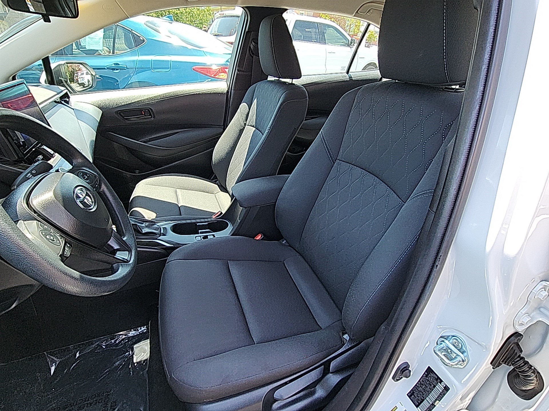 Certified 2025 Toyota Corolla LE FWD image 19