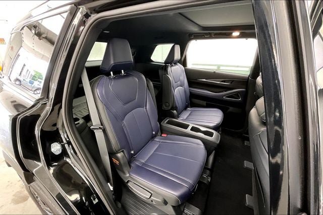 Certified 2026 INFINITI QX60 Sport w/ Dark Cargo Package AWD/4WD image 20