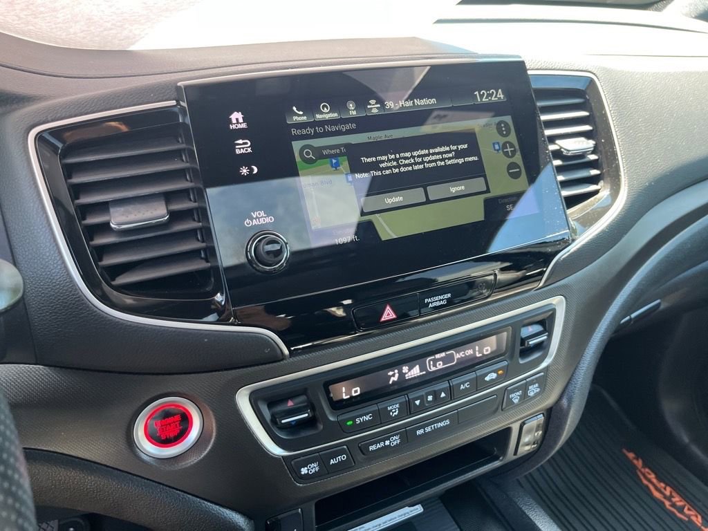 Used 2022 Honda Passport TrailSport image 30