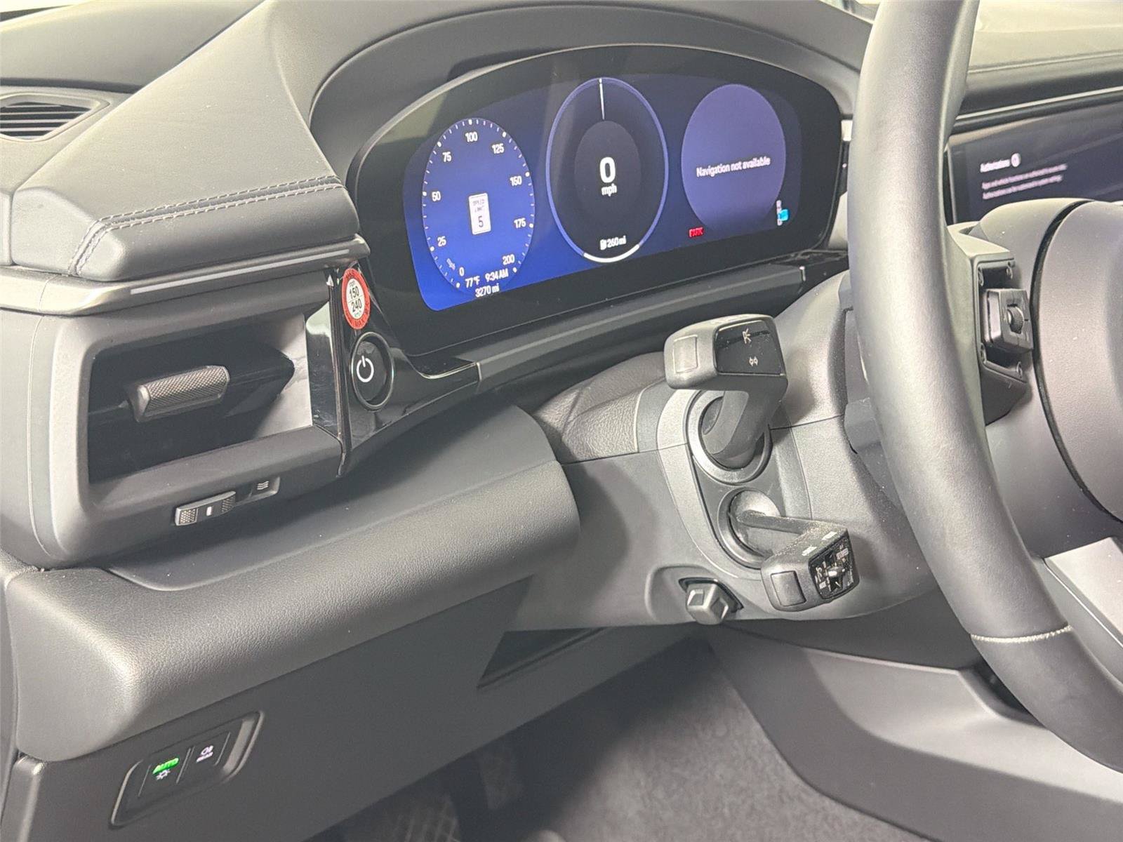 Certified 2025 Porsche Macan Electric RWD image 33