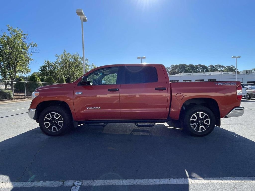 Used 2016 Toyota Tundra SR5 w/ TRD Off Road Package AWD/4WD image 11