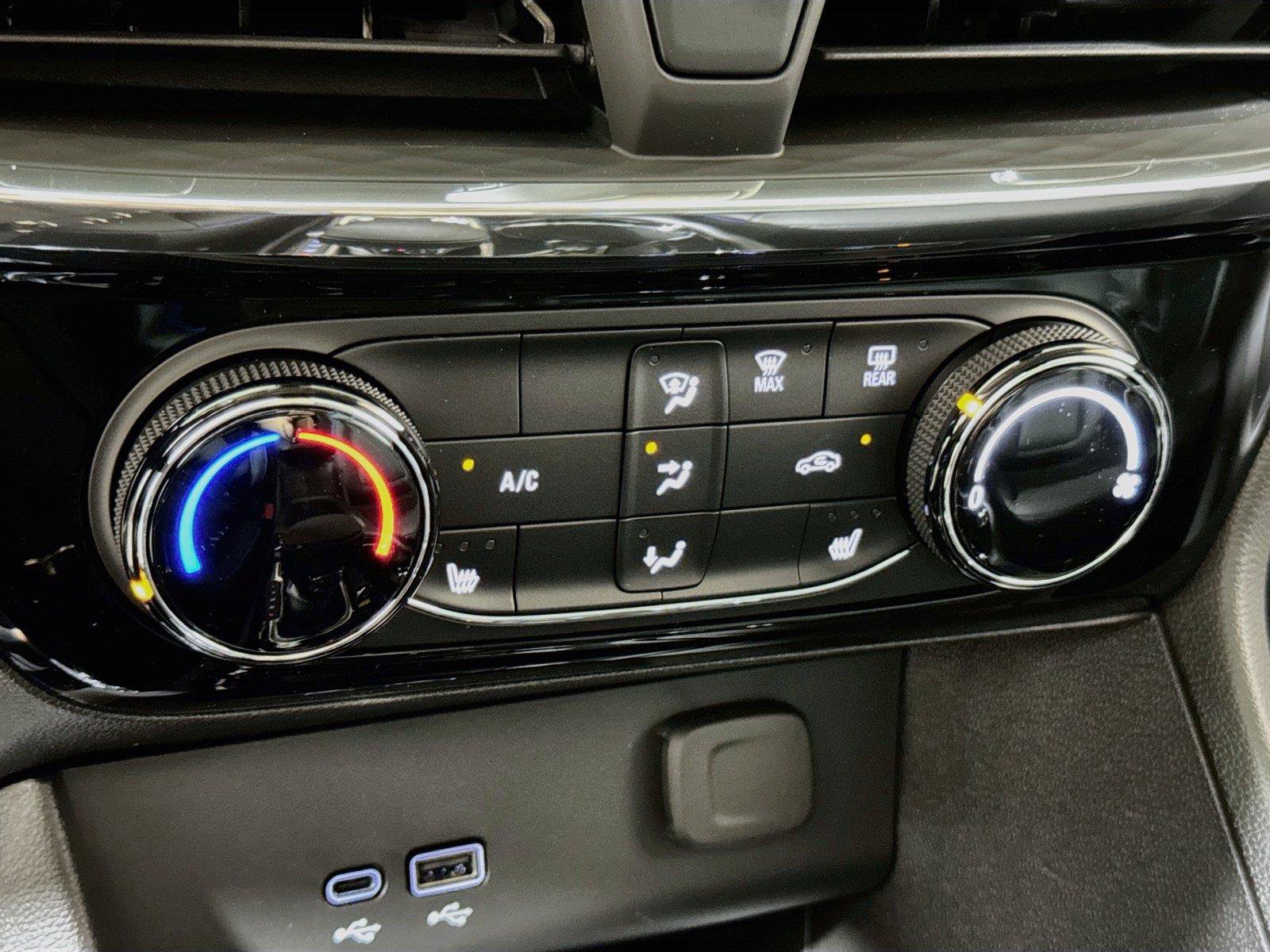 New 2026 Buick Encore GX Sport Touring w/ Advanced Technology Package AWD/4WD image 9